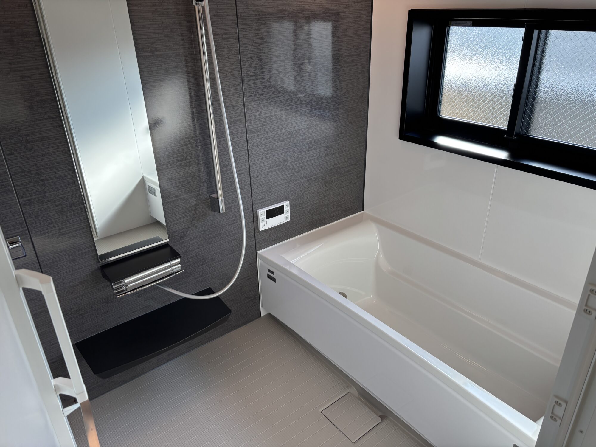 長崎県K様邸水まわりガラスコート／アメイズ諫早駅前プレミアム